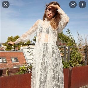 Aritzia Plié black lace dress - sz small